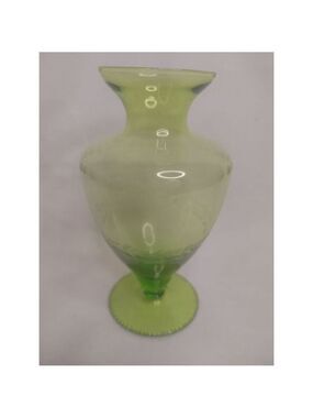 Unbranded Vintage Green Etched Glass Footed Vase